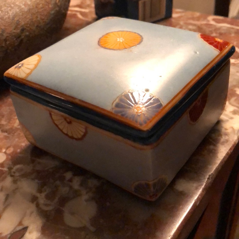 Lovely ceramic hand painted box